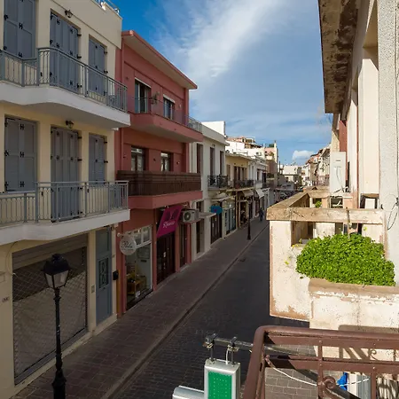 アパートホテル Elma 3*